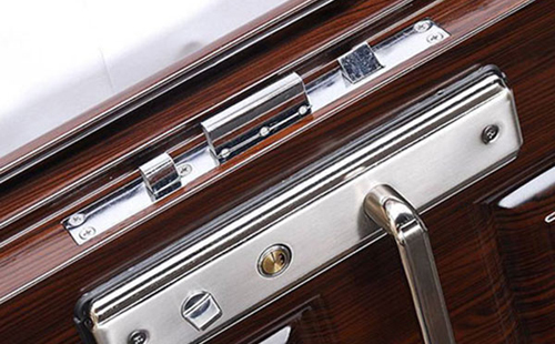 阿坝24小时上门开锁公司